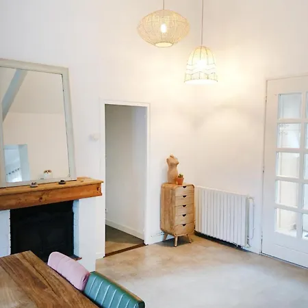 Holiday home Maison Entre Foret Et Ocean - Piscine Et Tennis